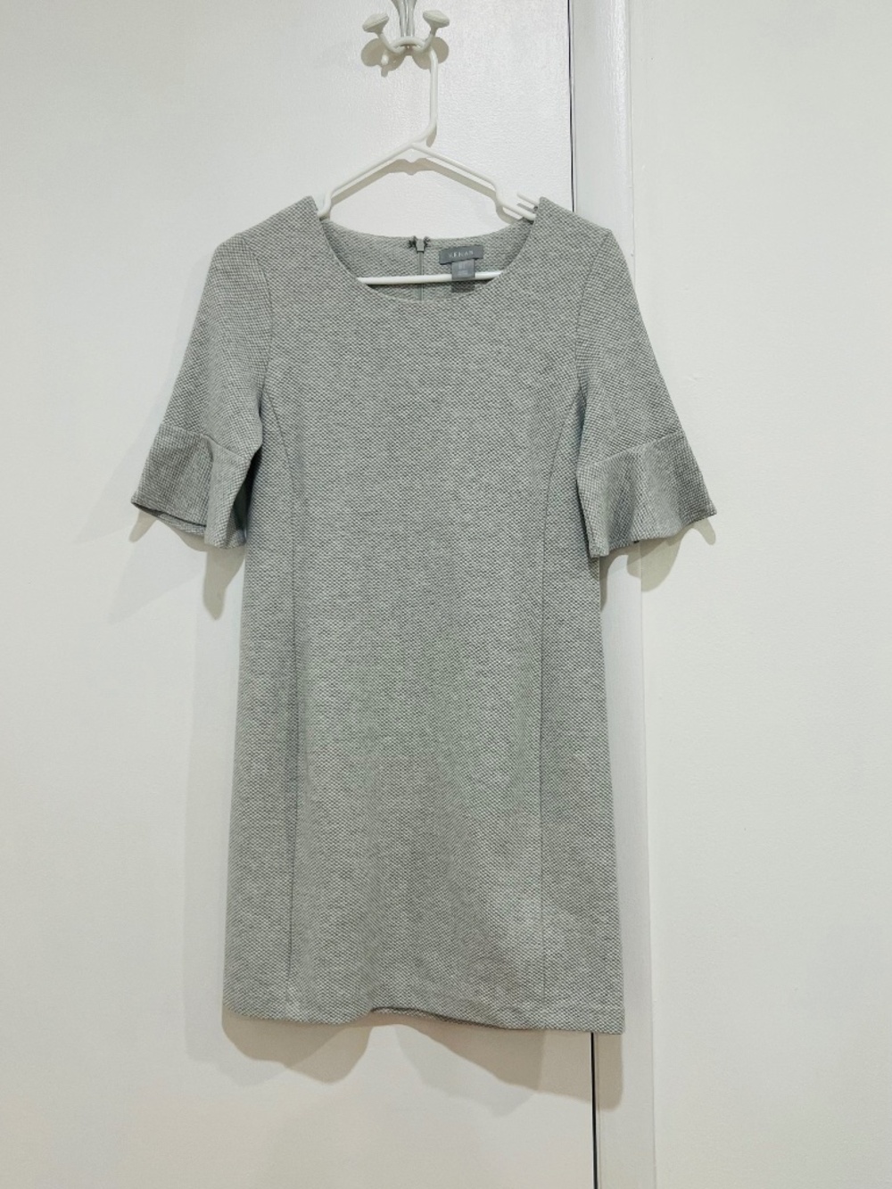 Kenar Heather Gray Flutter Sleeve Shift Dress | Size S | Textured Knit Mini